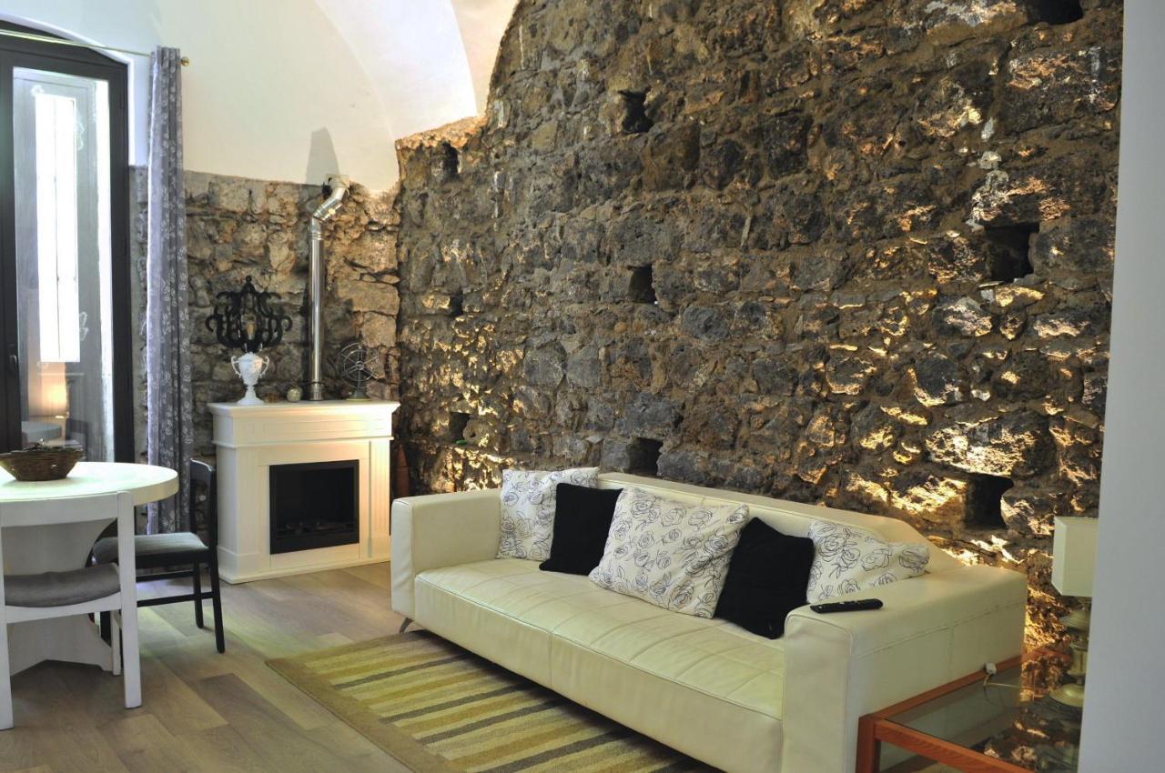Petra Lavica Holiday Home By Wonderful Italy Catania Eksteriør bilde